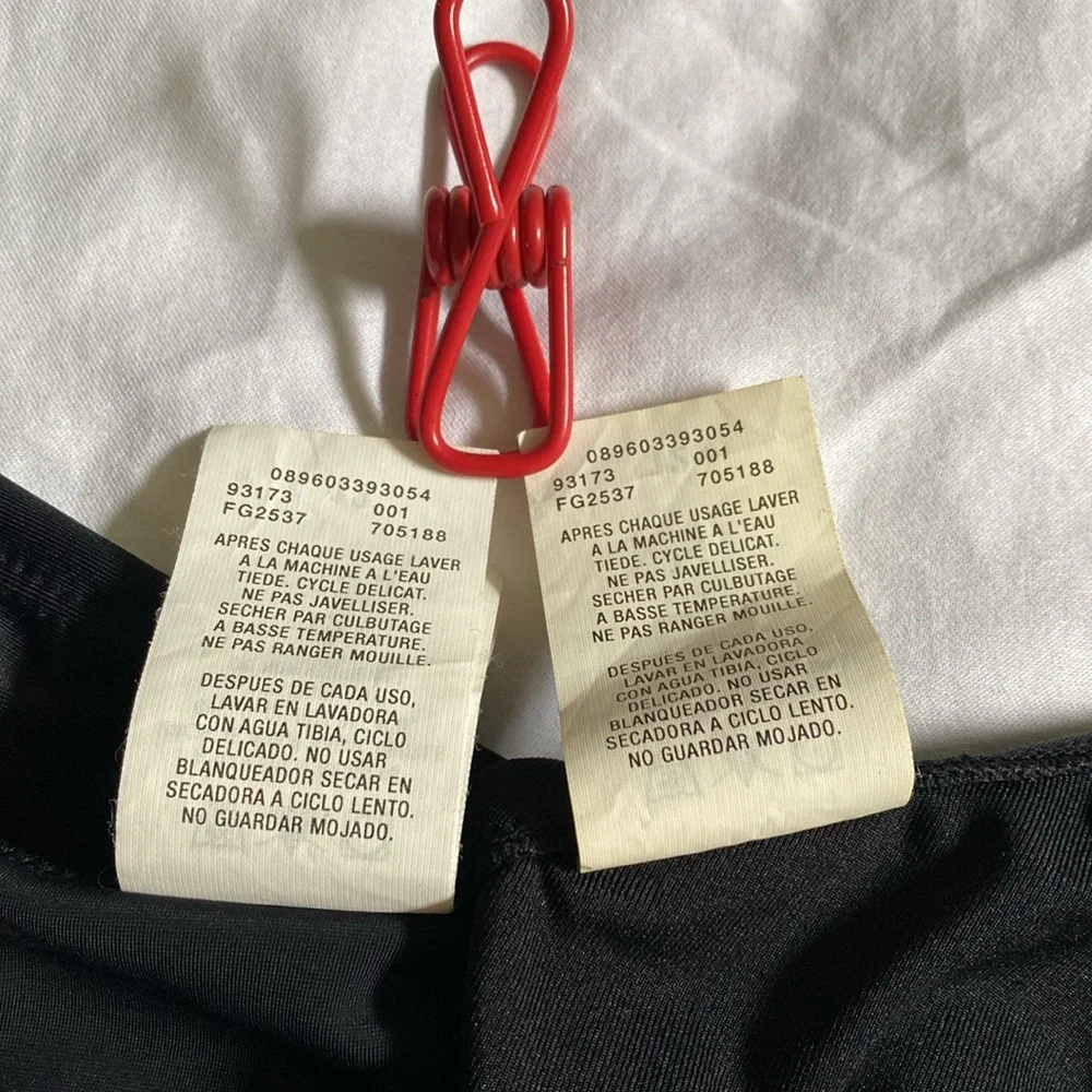 Nike Core Solids Sport 2-Piece size 12 racer back bikini top swimsuit set black - Picture 12 of 13